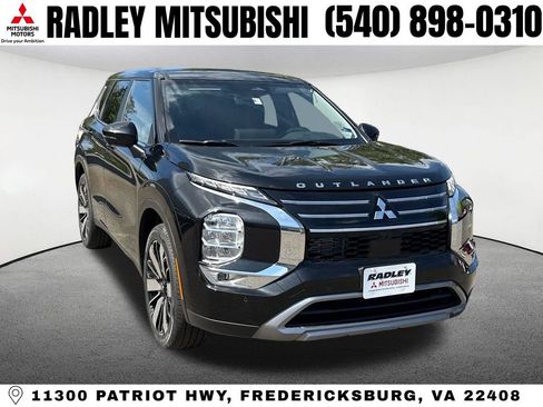 New 2026 Mitsubishi Outlander SE image 21