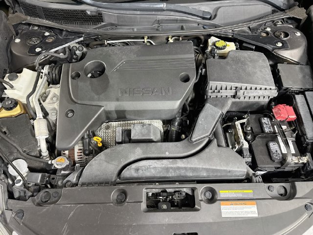 Used 2016 Nissan Altima 2.5 SL w/ Moonroof Package FWD image 38