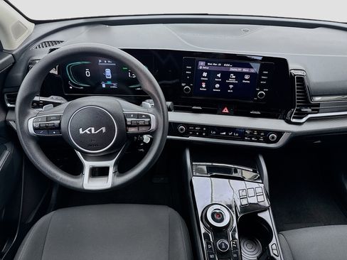 Used 2023 Kia Sportage LX image 14