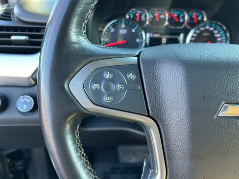 Used 2019 Chevrolet Tahoe LT image 14