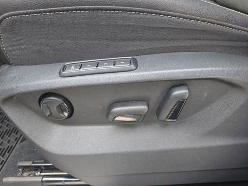 Used 2019 Volkswagen Atlas SEL Premium image 22