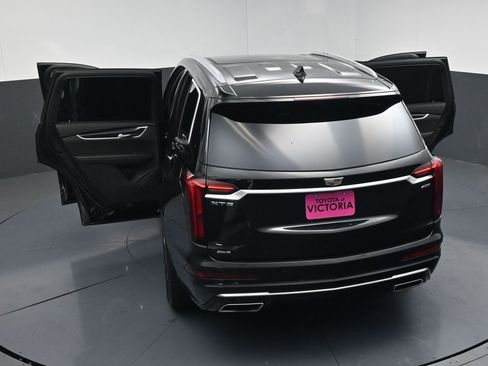 Used 2020 Cadillac XT6 Premium Luxury AWD/4WD image 22