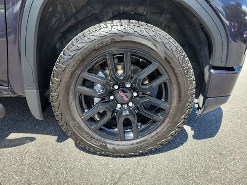 Used 2024 GMC Sierra 1500 Elevation AWD/4WD image 6
