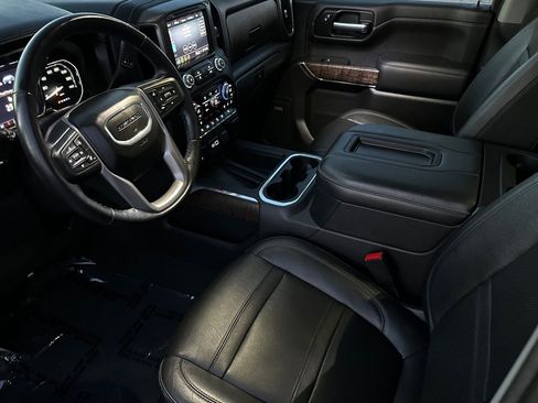 Used 2021 GMC Sierra 1500 Denali w/ Denali Ultimate Package image 9