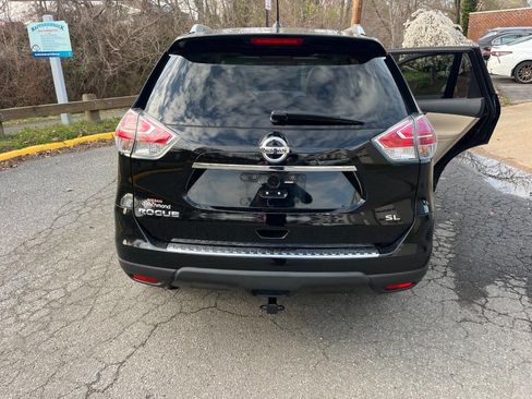 Used 2015 Nissan Rogue SL w/ SL Premium Package image 12