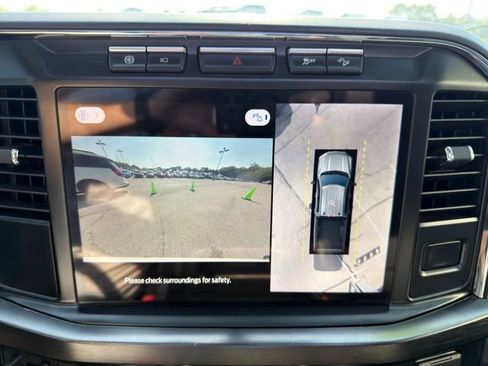 Used 2023 Ford F350 Lariat w/ Sport Appearance Package image 29