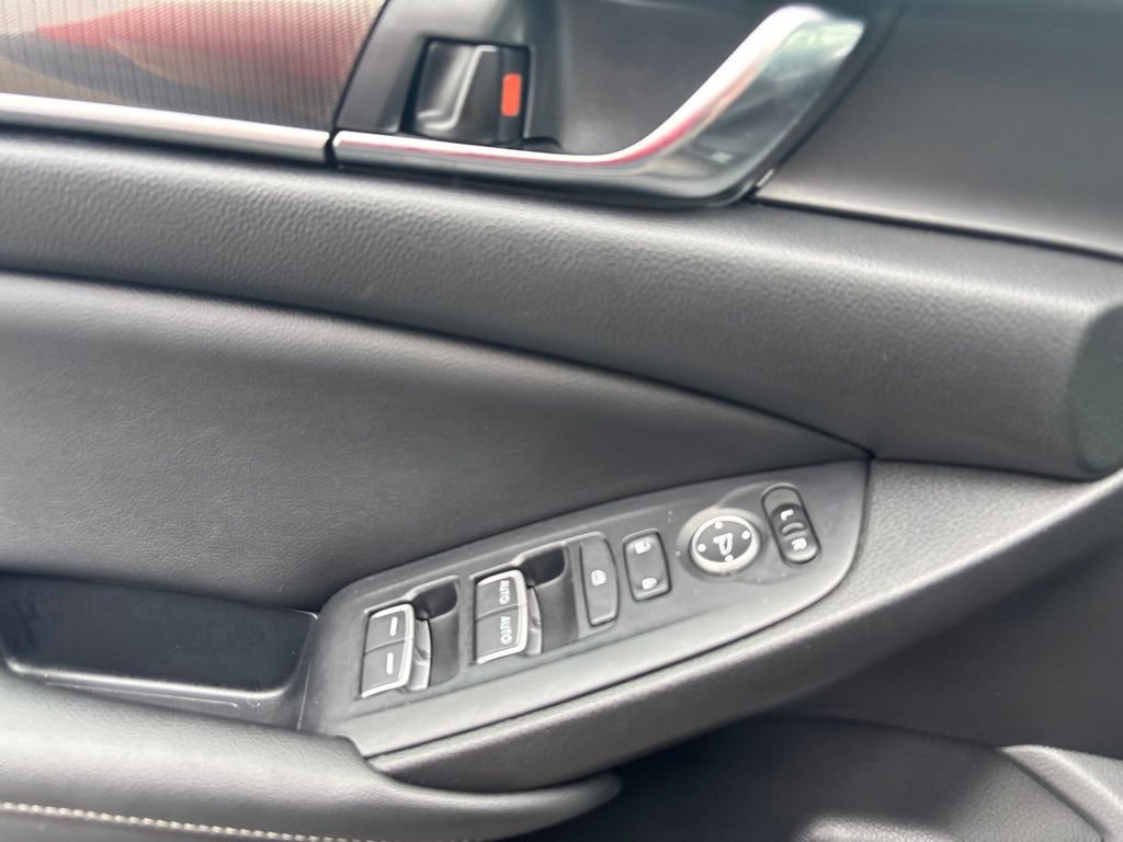 Used 2022 Honda Accord Sport image 27