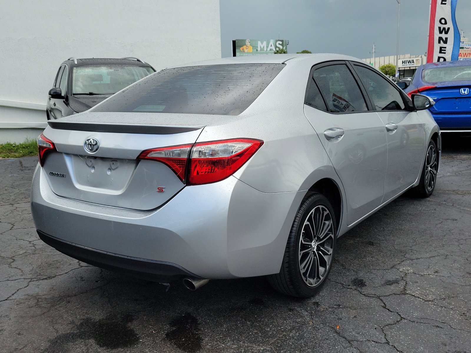 Used 2016 Toyota Corolla S FWD image 4