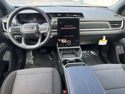 New 2026 GMC Terrain Elevation FWD image 15