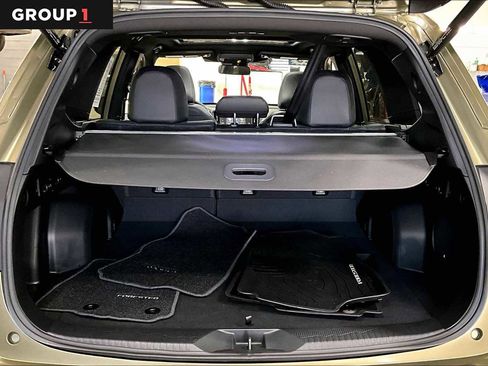 Used 2025 Subaru Forester Limited image 34