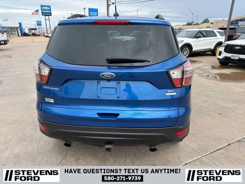 Used 2017 Ford Escape SE w/ Equipment Group 201A FWD image 5