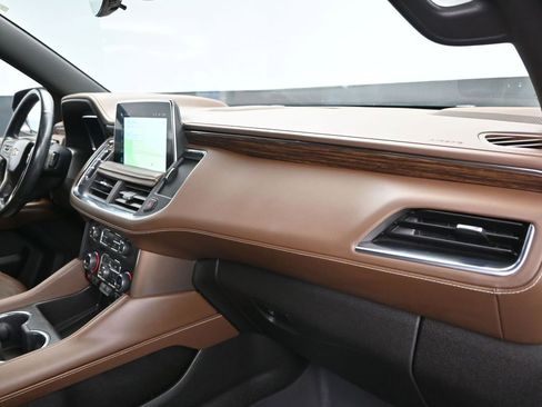 Used 2023 Chevrolet Tahoe High Country image 24