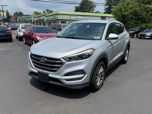 Used 2016 Hyundai Tucson SE w/ Option Group 02 AWD/4WD image 6