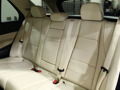 Certified 2025 Mercedes-Benz GLE 350 4MATIC image 30