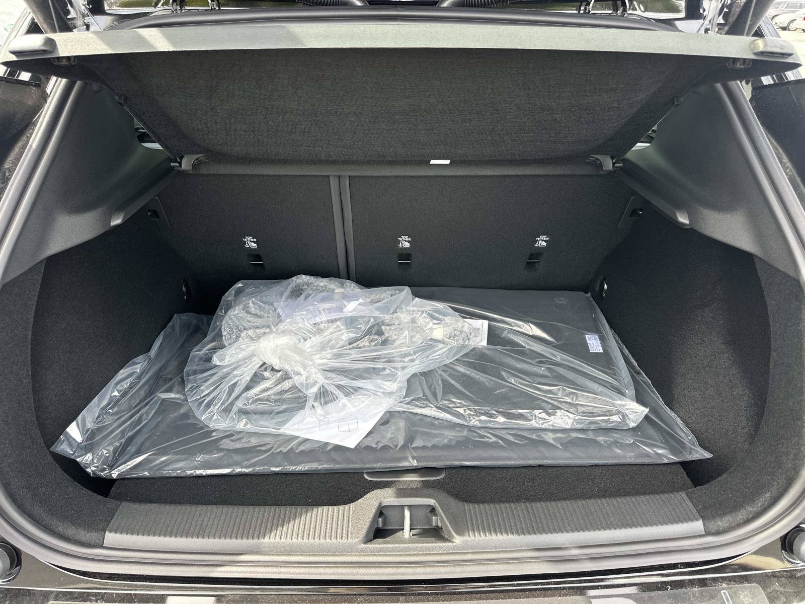 New 2026 Volvo EX30 Ultra w/ Climate Package AWD/4WD image 18