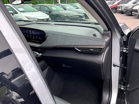 Used 2025 Buick Envision Sport Touring AWD/4WD image 16