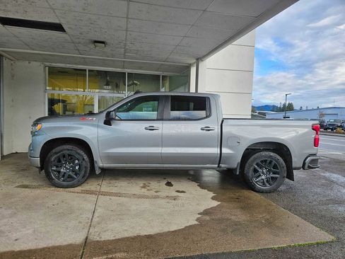 Used 2023 Chevrolet Silverado 1500 RST w/ Z71 Off-Road Package image 5