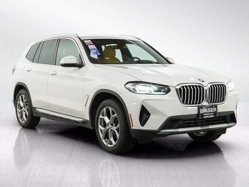 Used 2023 BMW X3 xDrive30i AWD/4WD image 7