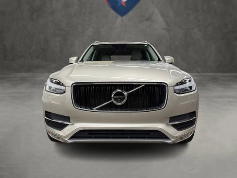 Used 2016 Volvo XC90 T6 Momentum w/ Momentum Plus Package AWD/4WD image 13