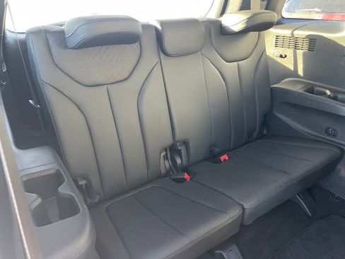Used 2023 Hyundai Palisade SEL image 23