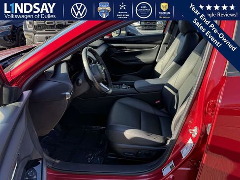 Used 2022 MAZDA MAZDA3 s image 11