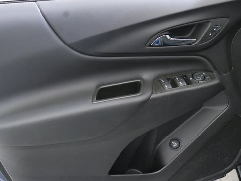 Used 2024 Chevrolet Equinox LT w/ LPO, Floor Liner Package image 22