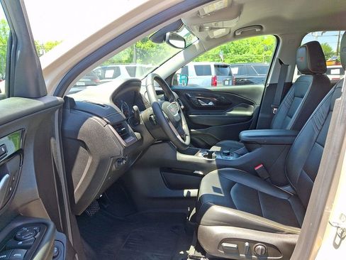 Certified 2023 GMC Terrain AT4 AWD/4WD image 15