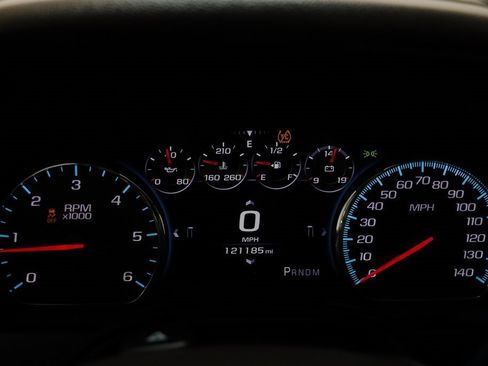 Used 2016 Chevrolet Suburban LTZ image 9