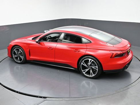 Used 2022 Audi e-tron GT Prestige w/ Prestige Package image 47