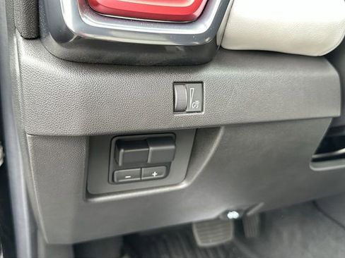 New 2026 GMC Canyon AT4X image 18