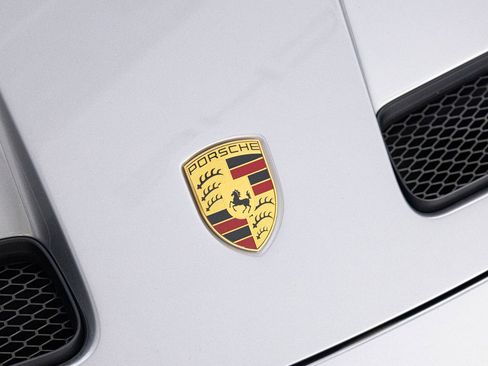 Certified 2024 Porsche 911 GT3 RWD image 12