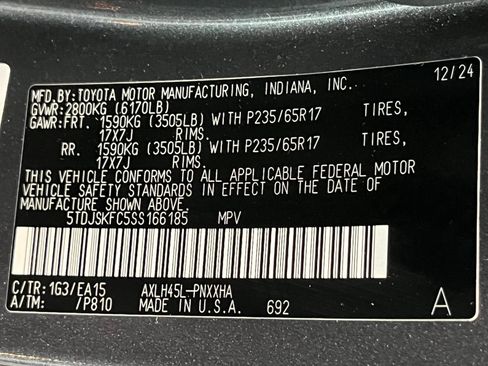 Used 2025 Toyota Sienna XLE w/ XLE Plus Package AWD/4WD image 19