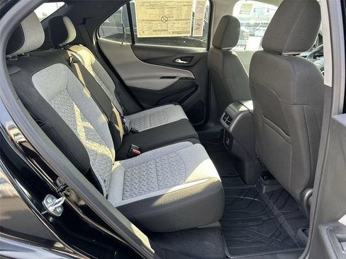 Used 2024 Chevrolet Equinox LS w/ LS Convenience Package FWD image 19