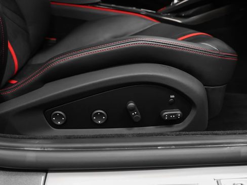 Certified 2019 Ferrari 812 Superfast RWD image 24