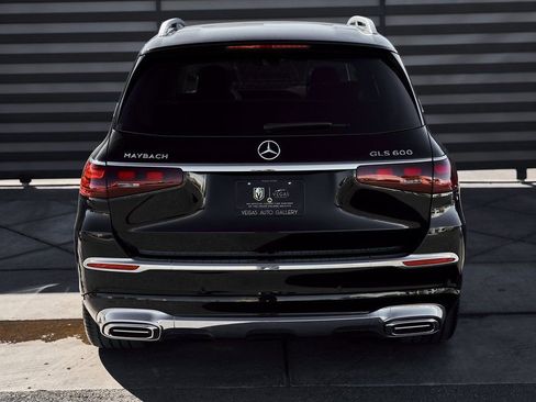 Used 2026 Mercedes-Benz Maybach GLS 600 4MATIC image 15