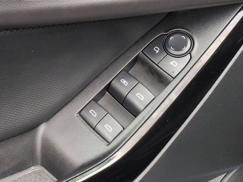Certified 2025 Chevrolet Equinox LT FWD image 29