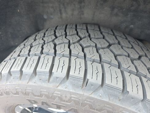 Used 2015 GMC Yukon XL SLT w/ Open Road Package image 18