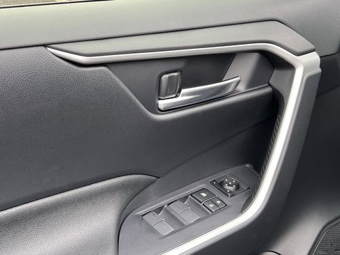 New 2025 Toyota RAV4 XLE image 10