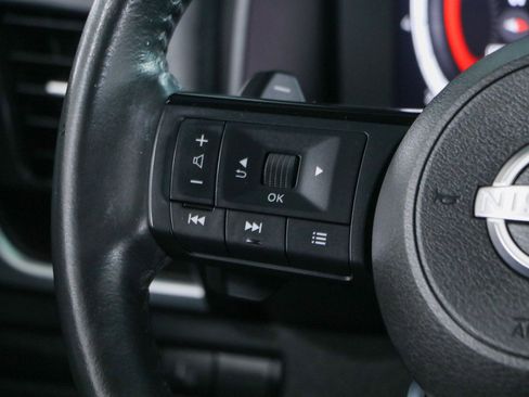 Used 2023 Nissan Rogue Platinum w/ Platinum Premium Package image 13