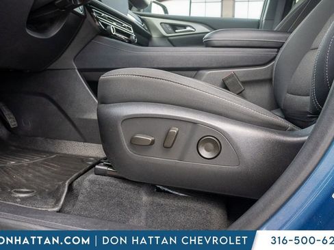 Used 2025 Chevrolet Traverse LT w/ Midnight/Sport Edition AWD/4WD image 20