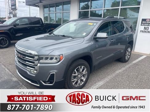 Used 2021 GMC Acadia SLT w/ Technology Package FWD image 1