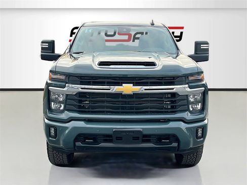 Used 2025 Chevrolet Silverado 3500 LT w/ All Star Edition image 2