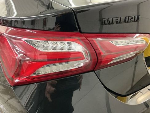 Used 2024 Chevrolet Malibu LT w/ Midnight Edition image 18