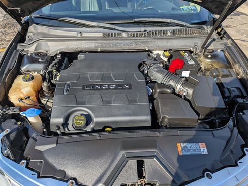 Used 2015 Lincoln MKZ AWD image 27