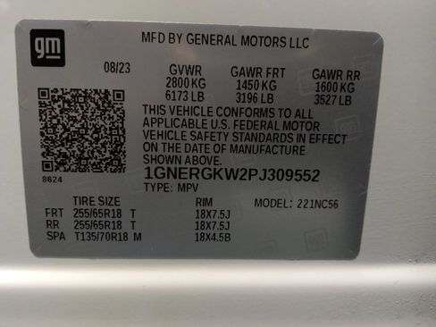 Used 2023 Chevrolet Traverse LT w/ LPO, Cargo Package image 33