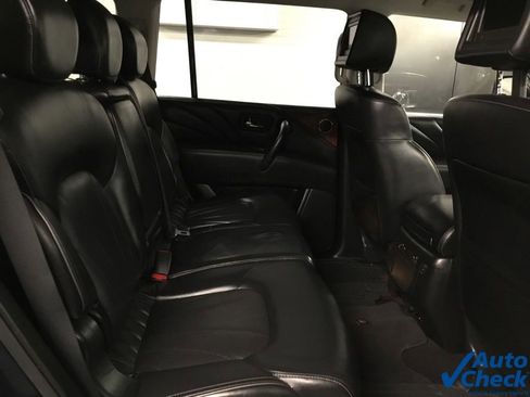 Used 2017 INFINITI QX80 4WD w/ Deluxe Technology Package image 34