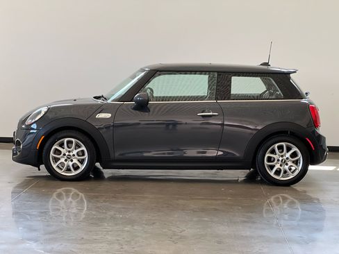 Used 2015 MINI Cooper S image 4
