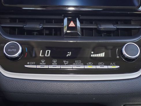 Certified 2024 Toyota Corolla LE FWD image 15