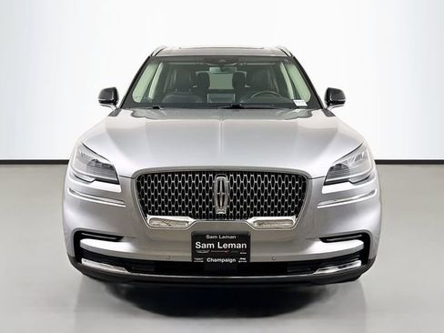 Used 2023 Lincoln Aviator AWD w/ Premium Package image 2