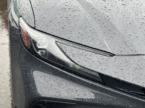Certified 2025 Toyota Camry SE w/ Convenience Package image 8